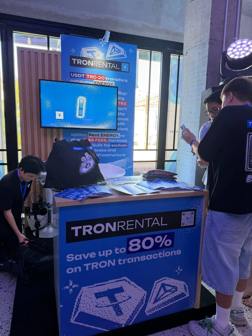 TronRental G7 ブース